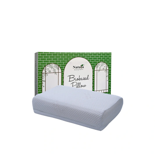 Natuja biobased pillow with packaging on a white background