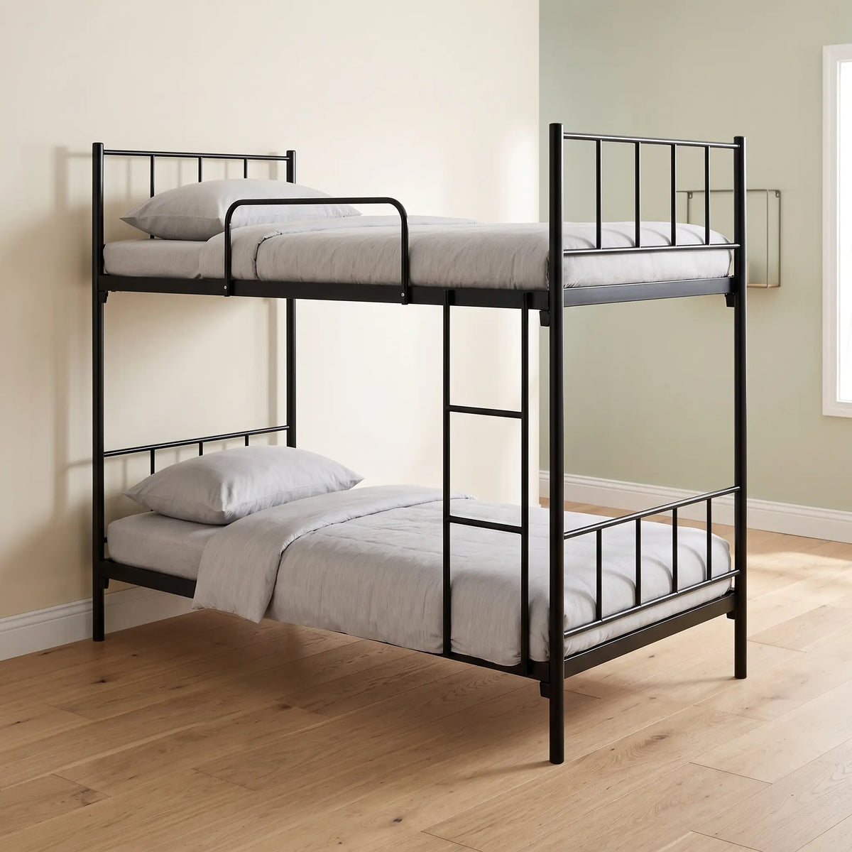 Conrad Double Decker