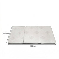 Measurement of a mattress with dimensions 900mm x 900mm on a white background