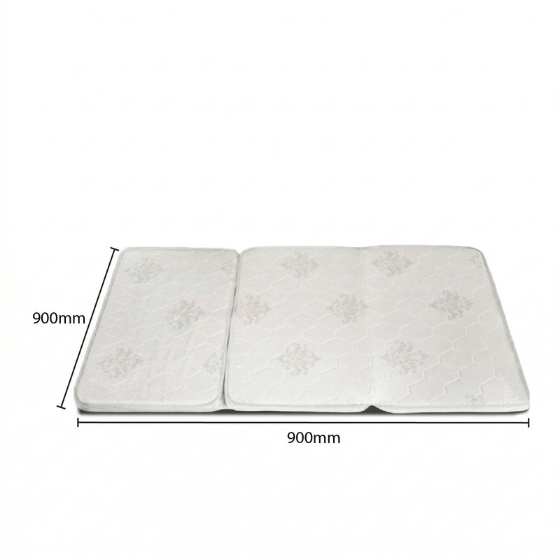 Measurement of a mattress with dimensions 900mm x 900mm on a white background