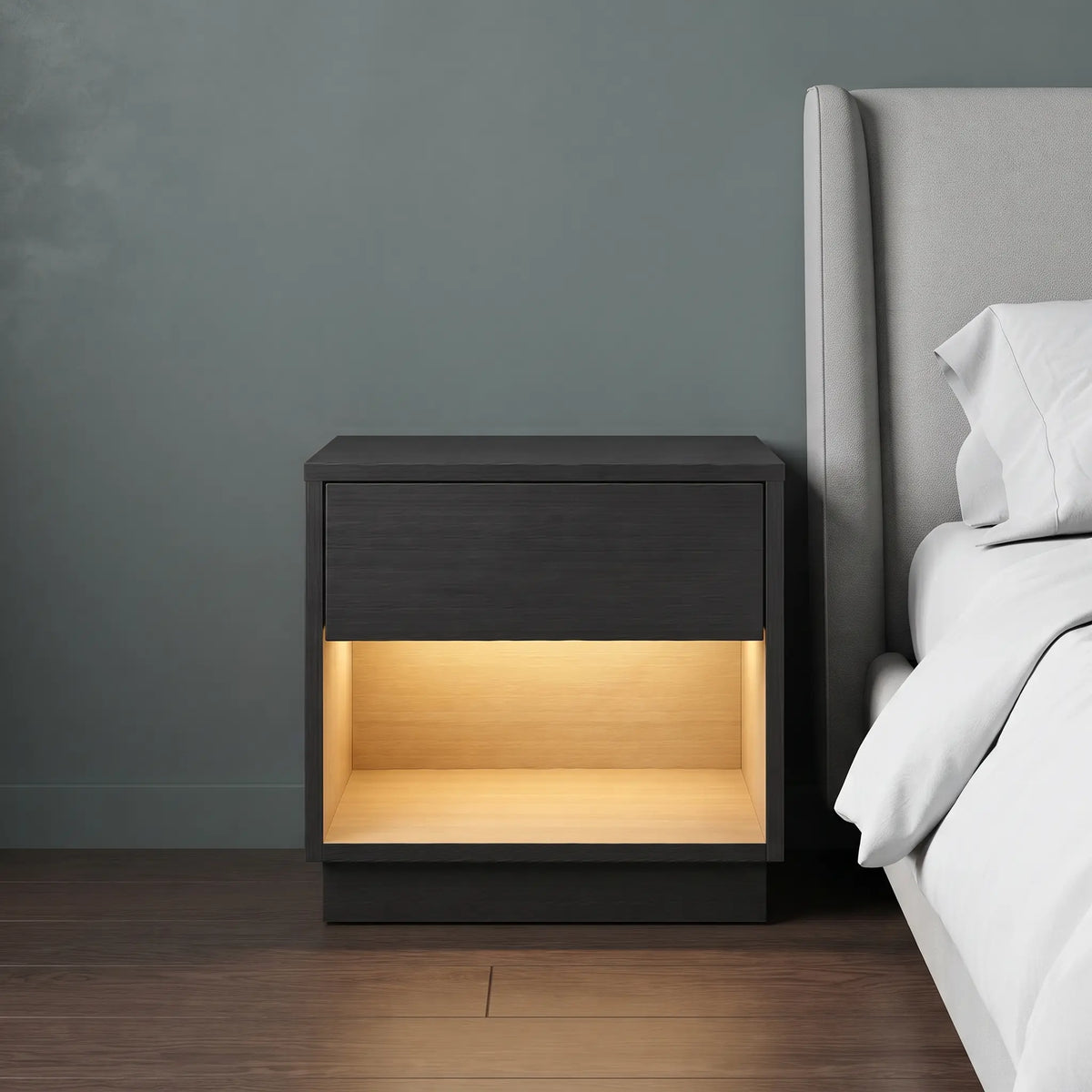 Zeya Side Table